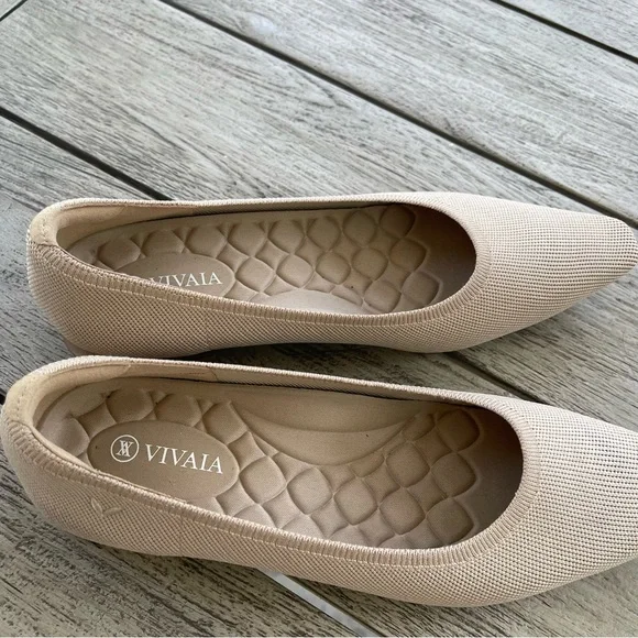 VIVAIA Women's Cream Loafers - Picture 2 of 9